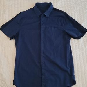 Lululemon Short Sleeve Button Down